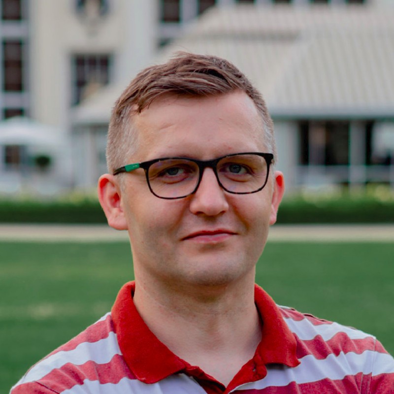 <strong>Tomasz Stanisławek</strong>